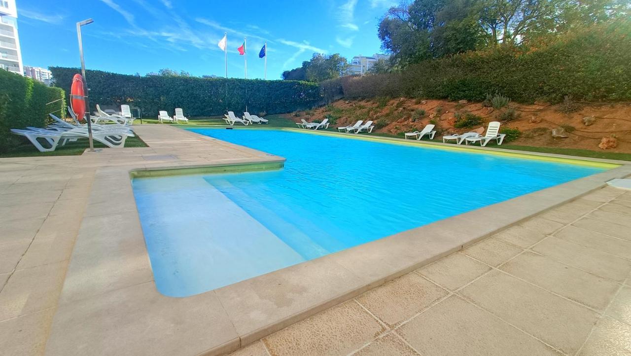 Flamingo View - Pool + Wifi + Ac Appartement Portimão Buitenkant foto
