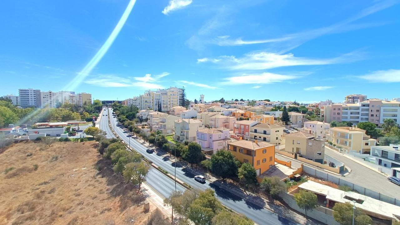 Flamingo View - Pool + Wifi + Ac Appartement Portimão Buitenkant foto
