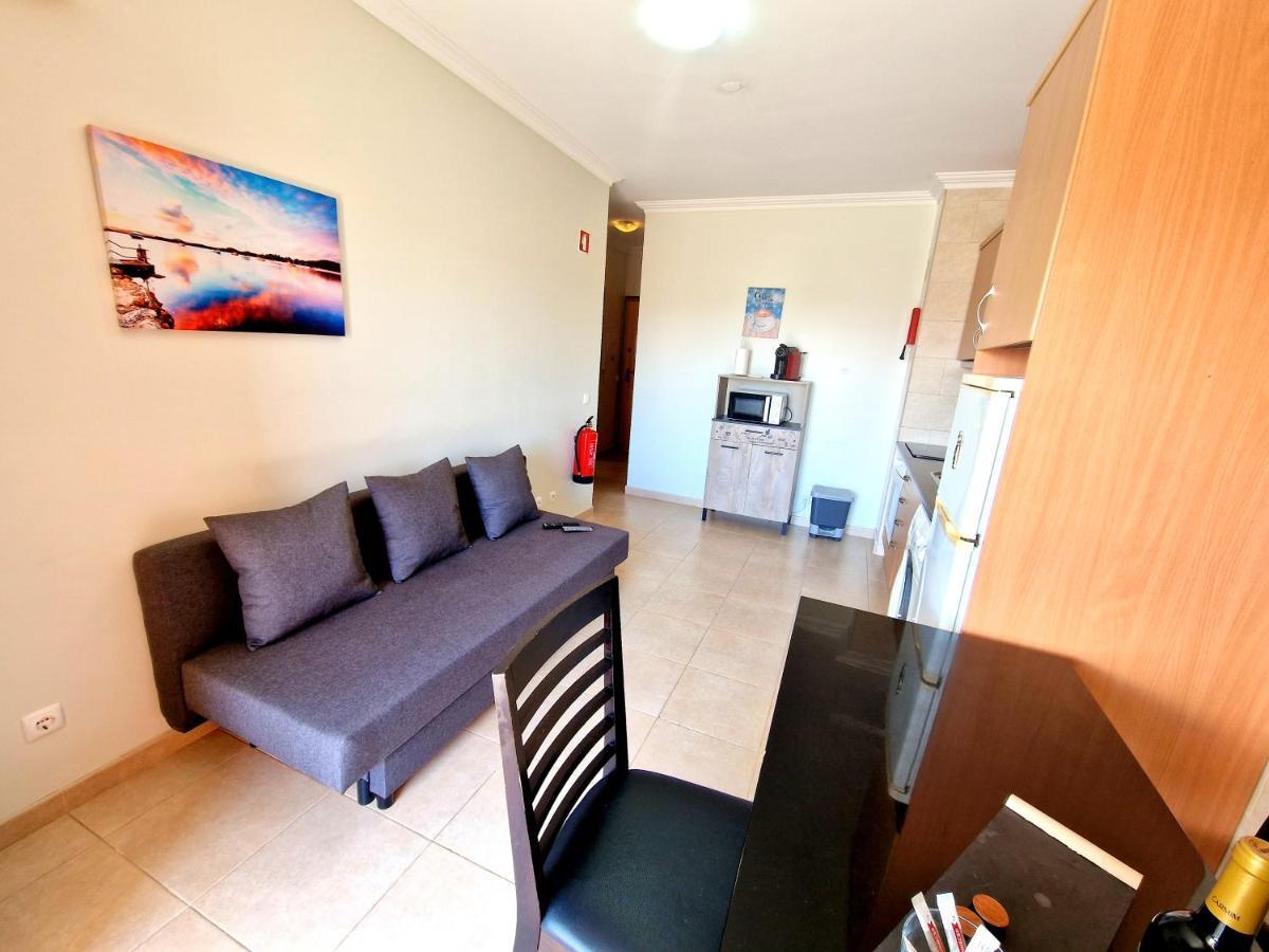 Flamingo View - Pool + Wifi + Ac Appartement Portimão Buitenkant foto